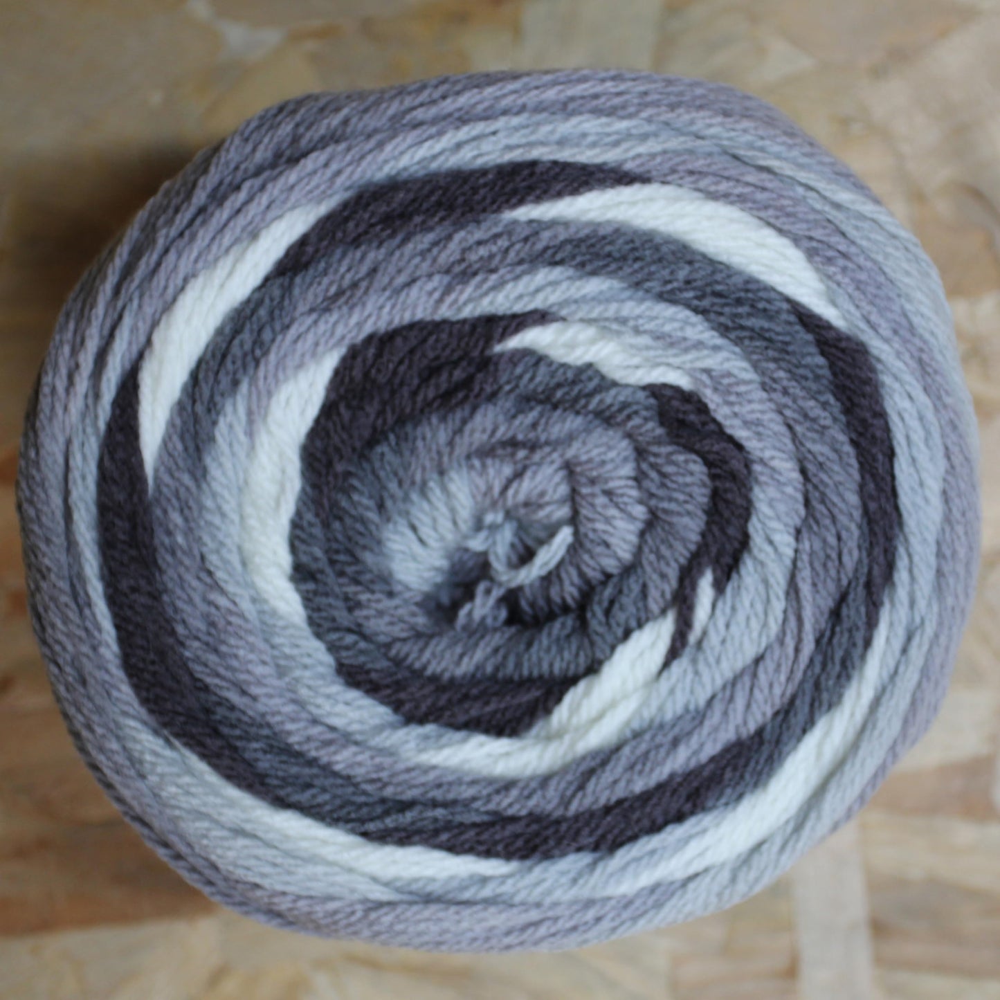 KNITCO Carnival