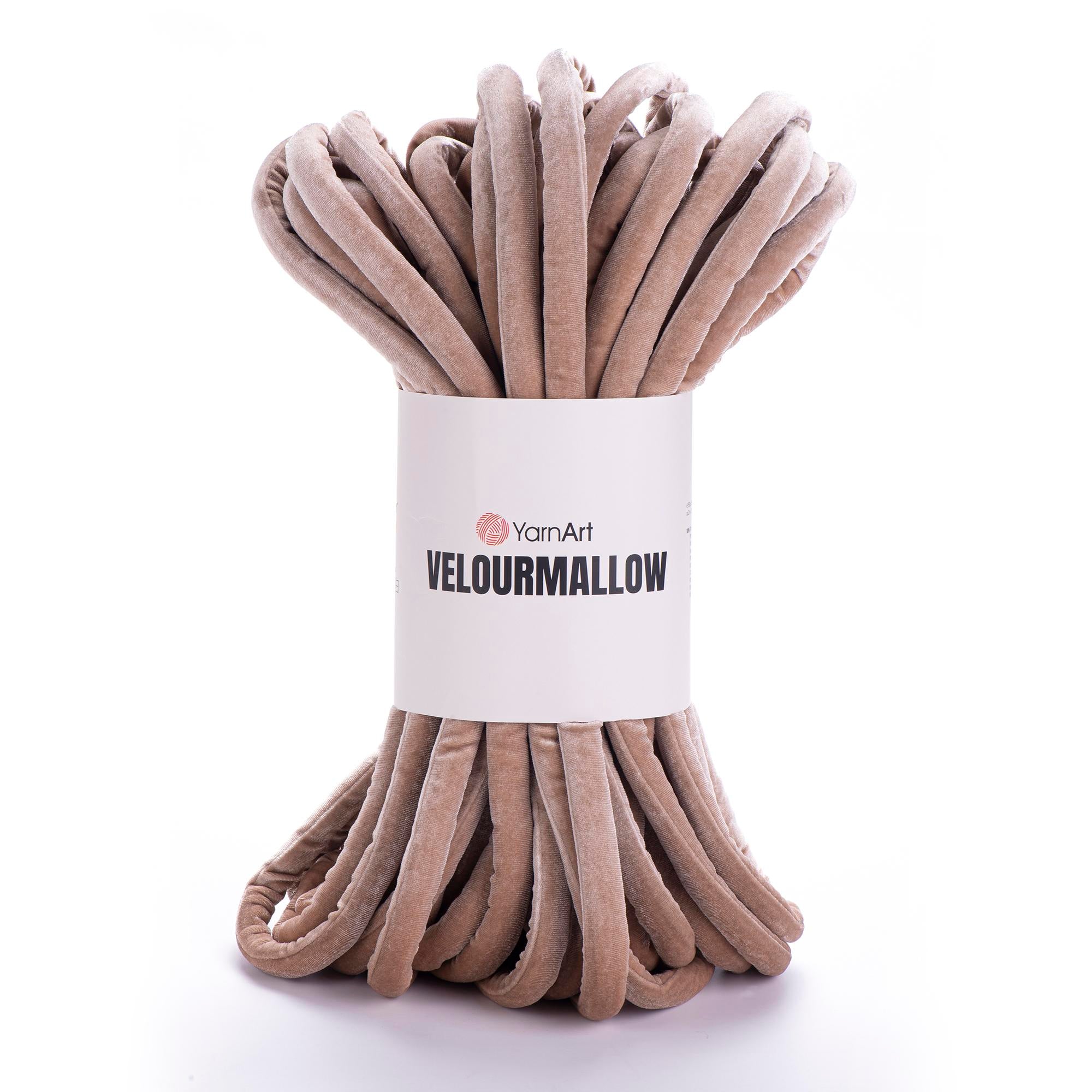 YarnArt Velourmallow, 550g, 23m, 100% Polyester