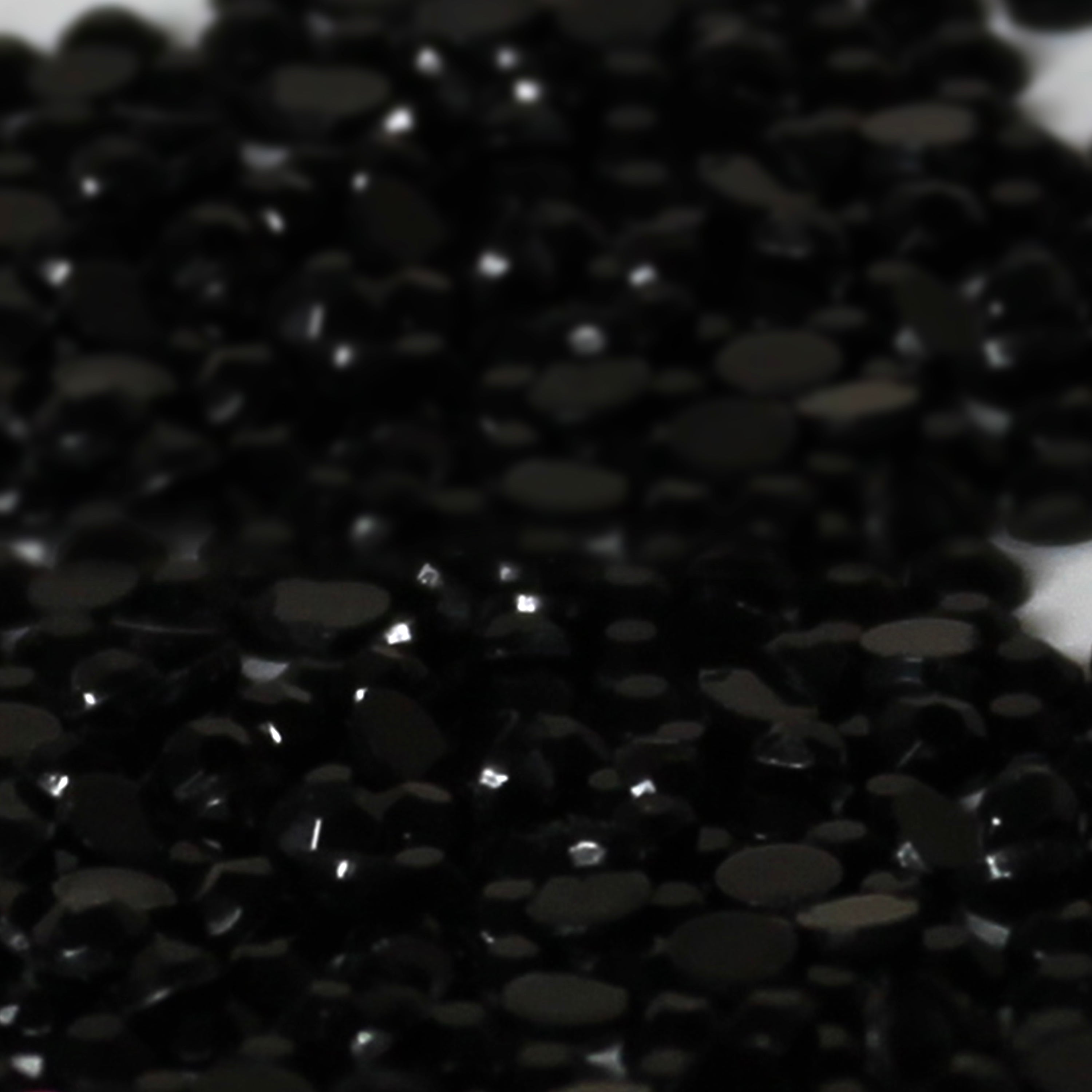 2mm x 300 Black Loose Flat Back Diamante's