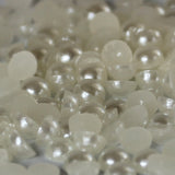 300 - 4mm Ivory Pearl Loose Flat Back Diamante's