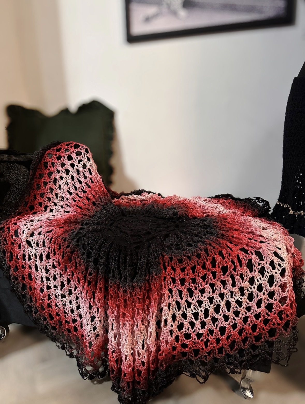 Midnight Poppy Blanket shared by Veevil