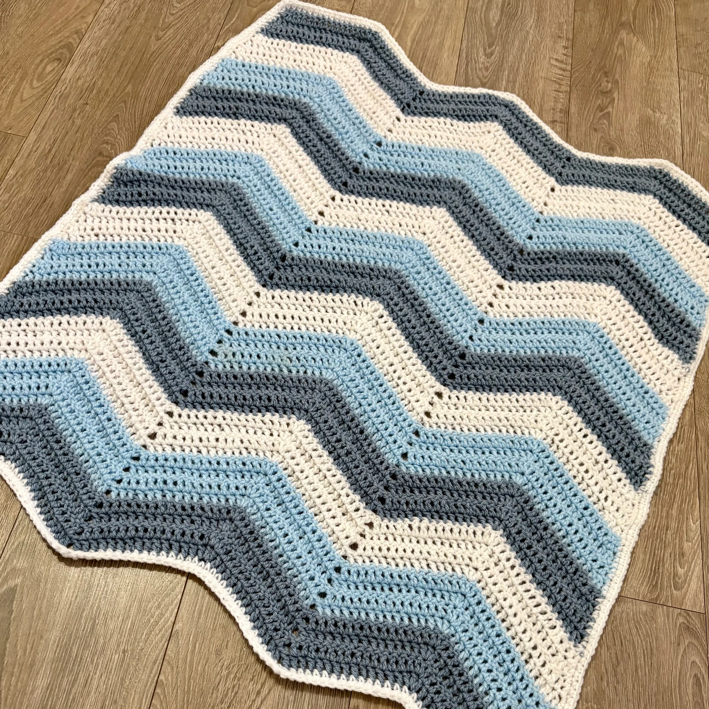 Chevron baby blanket shared by Niamh