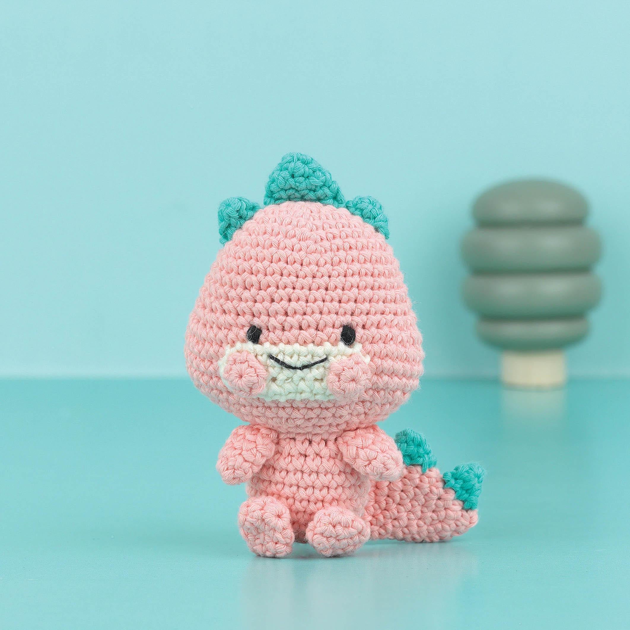 Kitty critters - Hello adorables - DIY Crochet Kit
