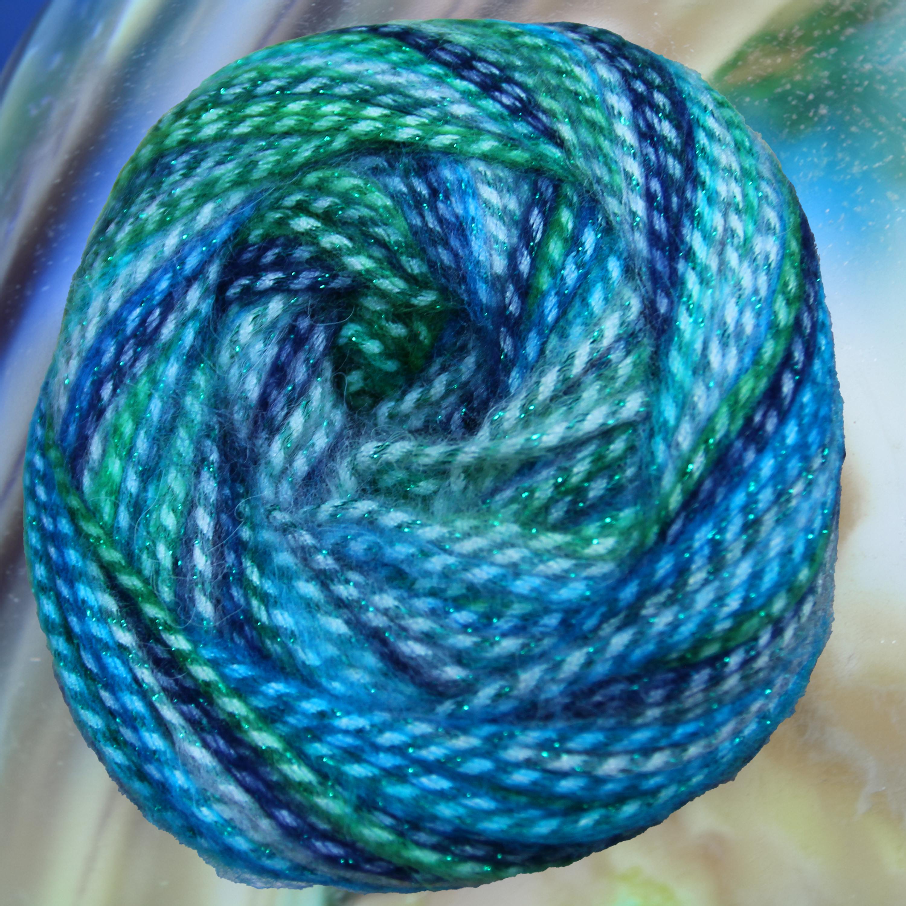 Knitco Cosmic Dust - 100g, 290m 10% wool / 30% Acrylic / 25% Polyester / 35% Polyamide
