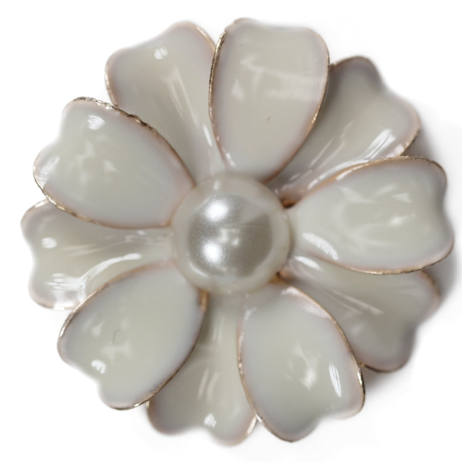 White flower 10 petals