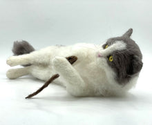 Load image into Gallery viewer, Kitty The Kitten - Needle Felting Kit - World of Wool
