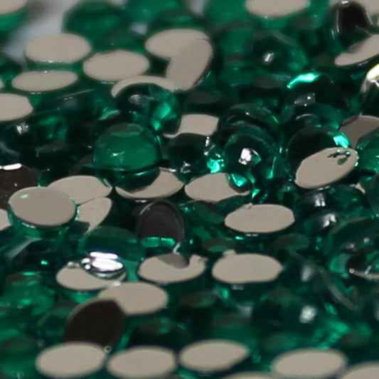 300 - 3mm Dark Green Loose Flat Back Diamante