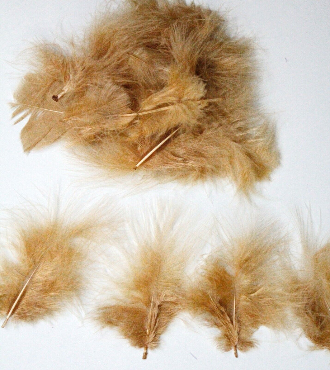 Gold Mini Marabou Feathers 3-8 cm